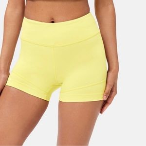 Outdoor Voices flex 3.5” shorts